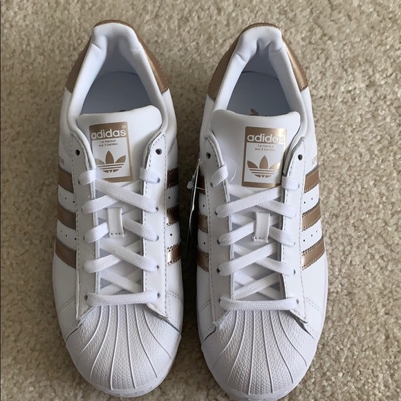 SOLD Brand NIB Adidas Originals Superstar - Picture 6 of 8